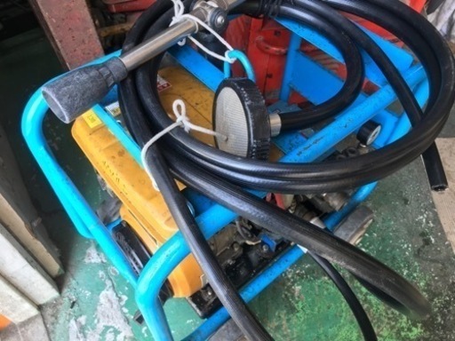 【中古】フルテック エンジン高圧洗浄機530GF Robinエンジン EH17