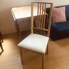 IKEA  STORNAS ダイニングテーブル　BORJE チェア6脚ありの画像