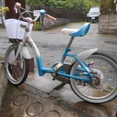 3.000円　此方も小学校低学年向け　　中古2輪自転車　現品確認...