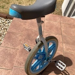 【取引中】ブリヂストン　一輪車（18インチ)の画像