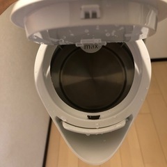T-fal 電気ケトル 1.8L （受け渡し予定者いる）の画像