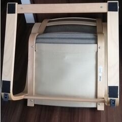 イケア　椅子　ポエング　クッション付きの画像