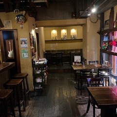 ウッディーなアメリカンバーです　詳細はお電話での画像