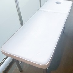 エステ/整体施術ベッドの画像