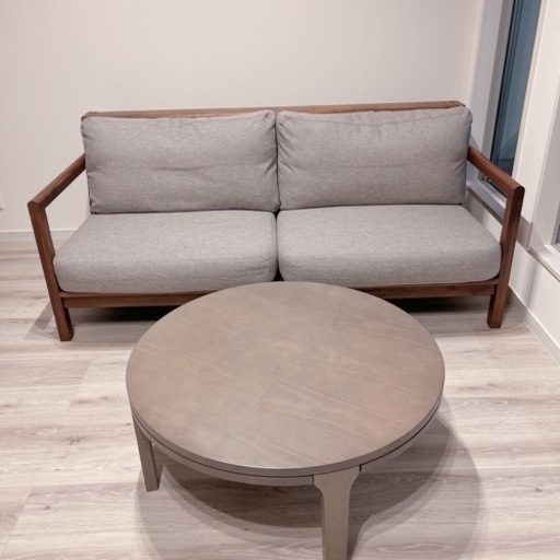 【新品】定価20万程 ソファ テーブル 無料配達できます