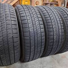 ●冬タイヤ BRIDGESTONE VRX2 205/60R16 スタッドレス 2019年モデル４本販売　4042