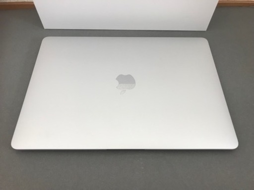 【直接引渡ならさらに値引きします】MacBook Air 13インチ Apple M1チップ搭載 512GB