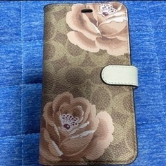 COACH iPhone11手帳カバー