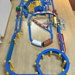 プラレール　いろいろ、たくさんの画像