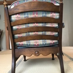 飛騨産業の一人用ソファー　2脚の画像