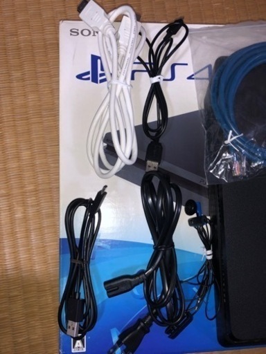 PS4売ります。モンスターハンターアイスボーン付き