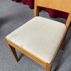 無印良品　天然木（バーチ材）チェア【無料】の画像