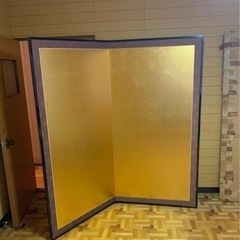 【締切済】高級 5万円の品 金の衝立 金屏風 二つ折り ほぼ未使用の画像