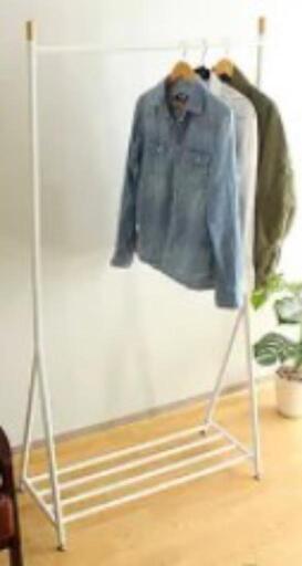 家具　　ハンガーラック　スチール棚付き