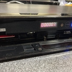 【シャープ】ブルーレイレコーダーBD-W570②【2015年製】の画像