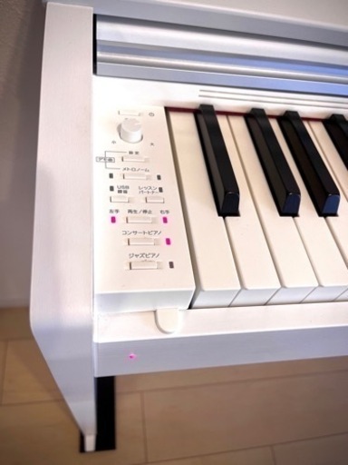 電子ピアノ　美品　カシオ　PX-2000GP ホワイト　88鍵盤　2019年製