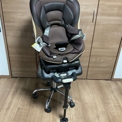 コンビ★ゼウスターン★チャイルドシート