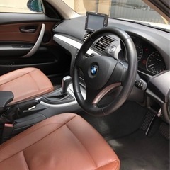 BMW 116 ワンオーナー 低走行27000キロ 本革シート ディーラー整備記録多数ありの画像