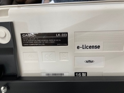 カシオ 光ナビゲーションキーボード LK-223 スタンド付 中古