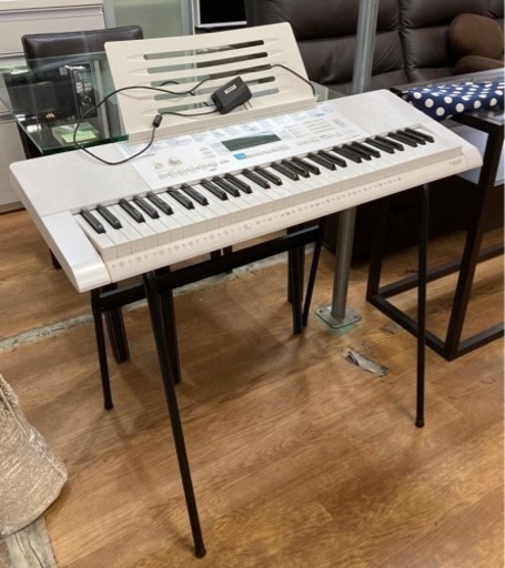 カシオ 光ナビゲーションキーボード LK-223 スタンド付 中古