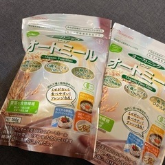 交換希望　出）未開封オートミール2袋　求）ダイソー粘土2つ