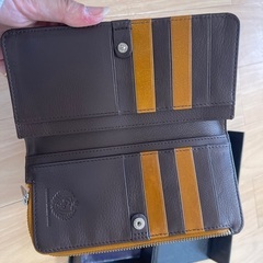 Gipli 長財布の画像