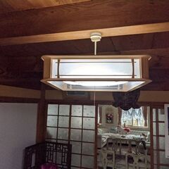 和風蛍光灯の画像