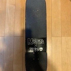 スケートボード 8インチ Zero x Misfits フルブラ...