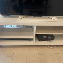 ニトリの白テレビ台