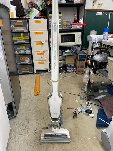 リサイクルショップどりーむ荒田店　No１３１１　スティッククリーナー　掃除機　コードレス　アクア　２０１６年製　動作確認OK　中古