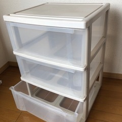 【お願いです無料で持っていって下さい！】なんでも収納3段ケース（除菌済）の画像