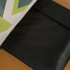 【新品未使用】1台3役 焚き火台 バーベキューコンロ 国産 アウトドア 折りたたみ 焚火台 コンパクト 超軽量 キャンプ バーベキュー ステンレス製 火吹き棒&網付き 収納ケース付きキャンプグローブ付きの画像