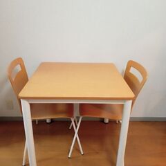 ダイニングテーブルセット(テーブル1、椅子2)