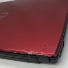 富士通ノートパソコン i3（中古）6GBのメモリ、SSD240GB, 15.6画面、Intel HD Graphics 4400、Windows11, Office2021, Photoshop2021, Illustrator2021,Corel2021,FilmoraX等.の画像