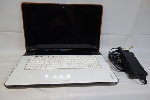Lenovo IdeaPad Y550 ノートパソコン中古 USキーボード