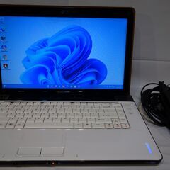 Lenovo IdeaPad Y550 ノートパソコン中古　USキーボードの画像