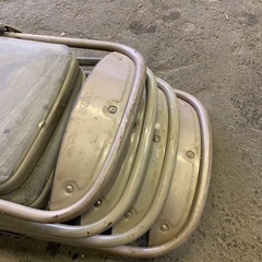 パイプ椅子  取り引き中の画像