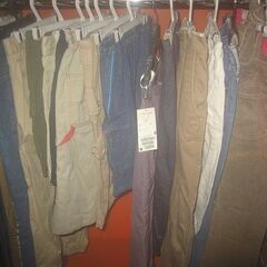 スカート・バミューダ・パンツ　Ｍサイズ１７着位