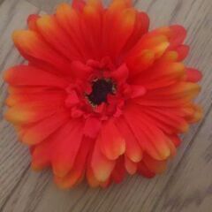 オレンジ造花 ピン