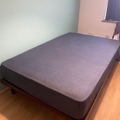 取引中　受付終了しました。セミダブルベッド　購入し約2年使用品