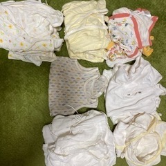 赤ちゃんの肌着セット