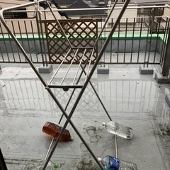 ニトリ　アルミＸ型物干し
