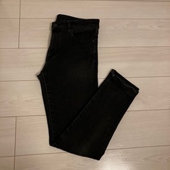 UNIQLO ウルトラストレッチジーンズ　82cm