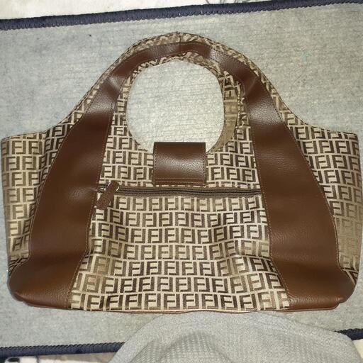 オシャレ手提げバッグ新品未使用品