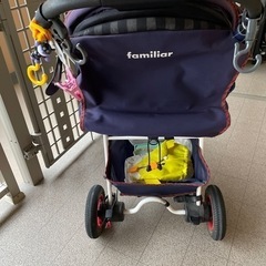 ベビーカー　アップリカ　ファミリアコラボ　
