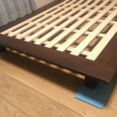 シングルベッドフレームの画像