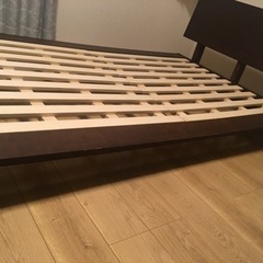 シングルベッドフレームの画像
