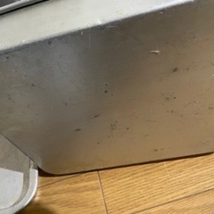 昭和レトロな給食の時に使ってたトレイの画像