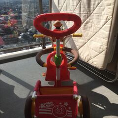 アンパンマン三輪車の画像