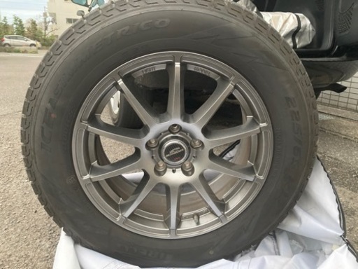 スタッドレス4本セット(ホイール込) ハリアーRAV4など